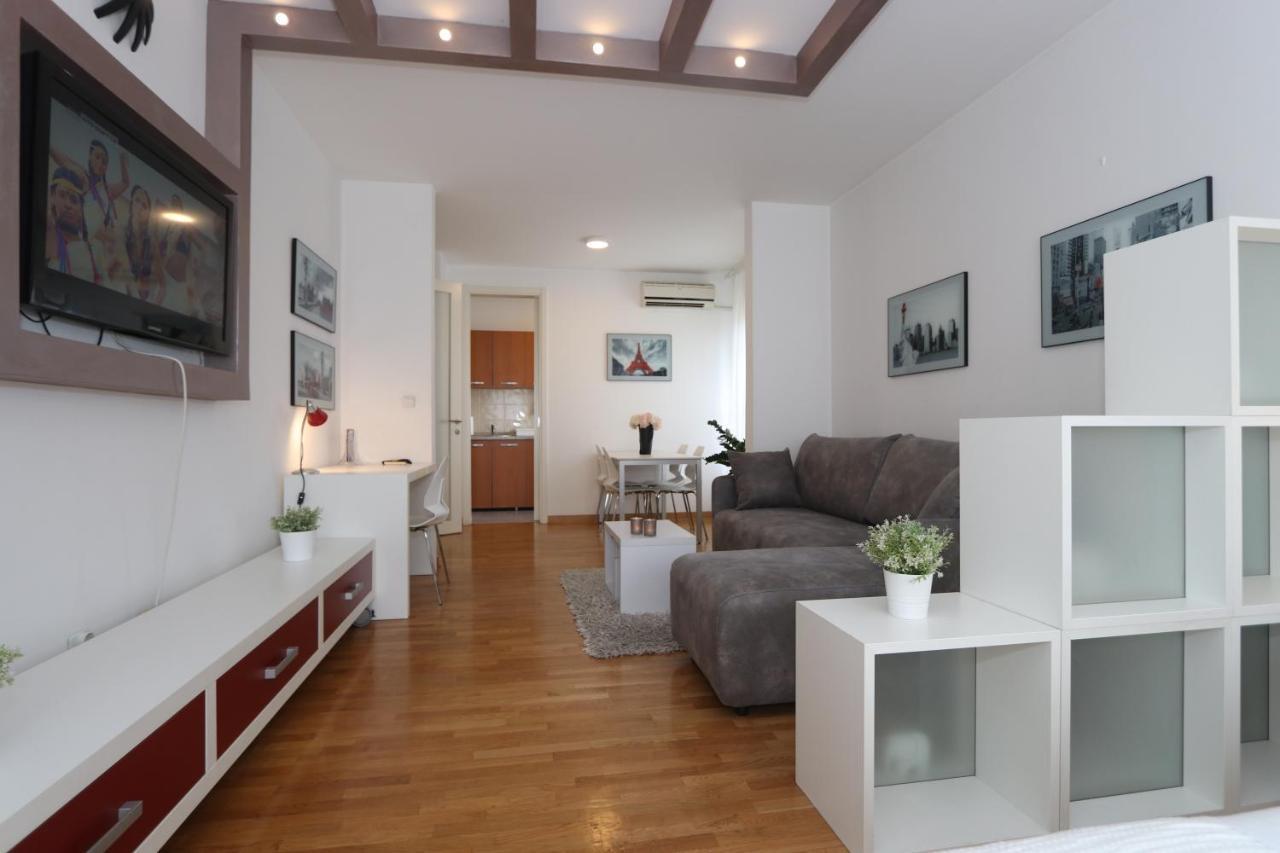 New Belgrade Apartment Belville, Parking 5 Evra Dan Ngoại thất bức ảnh