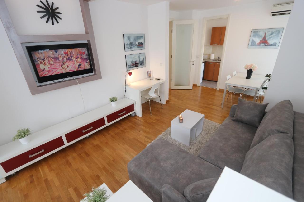 New Belgrade Apartment Belville, Parking 5 Evra Dan Ngoại thất bức ảnh